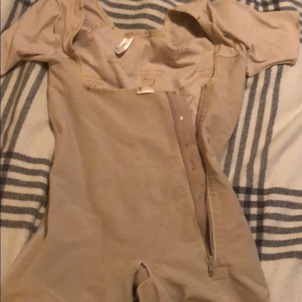 🆒💥Post-surgical and daily use garment size XL